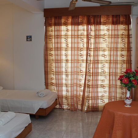 فاليراكي Elarin Studios & Apartments المظهر الخارجي الصورة