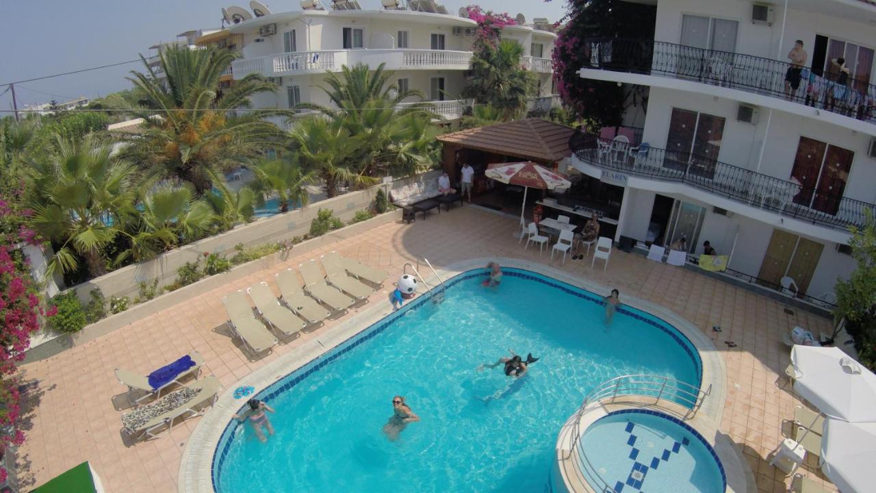فاليراكي Elarin Studios & Apartments المظهر الخارجي الصورة